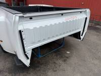 Ford  - Used 20-C GMC Sierra 3500 8ft Pearl White Dually Long Truck Bed - Image 5