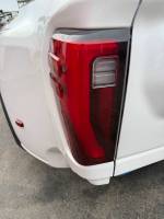 Ford  - Used 20-C GMC Sierra 3500 8ft Pearl White Dually Long Truck Bed - Image 16