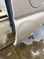 Chevrolet  - 04-05-06 Chevy Silverado 1500 Crew Cab White 5.8ft Short Truck Bed - Image 8