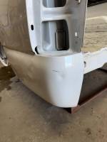 Chevrolet  - 04-05-06 Chevy Silverado 1500 Crew Cab White 5.8ft Short Truck Bed - Image 34