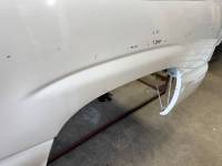 Chevrolet  - 04-05-06 Chevy Silverado 1500 Crew Cab White 5.8ft Short Truck Bed - Image 60