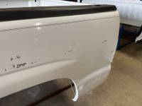 Chevrolet  - 04-05-06 Chevy Silverado 1500 Crew Cab White 5.8ft Short Truck Bed - Image 63