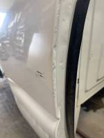 Chevrolet  - 04-05-06 Chevy Silverado 1500 Crew Cab White 5.8ft Short Truck Bed - Image 67