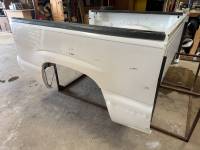 Chevrolet  - 04-05-06 Chevy Silverado 1500 Crew Cab White 5.8ft Short Truck Bed - Image 75