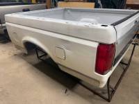 Ford  - Used 87-96 Ford F-150/F-250/F-350 Dual Tank 6.5ft White Short Bed - Image 3