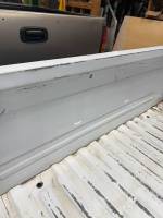 Ford  - Used 87-96 Ford F-150/F-250/F-350 Dual Tank 6.5ft White Short Bed - Image 28