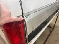 Ford  - Used 87-96 Ford F-150/F-250/F-350 Dual Tank 6.5ft White Short Bed - Image 48