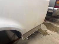 Ford  - Used 87-96 Ford F-150/F-250/F-350 Dual Tank 6.5ft White Short Bed - Image 71