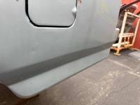 Ford  - Used 87-96 Ford F-150/F-250/F-350 Dual Tank 6.5ft Silver Short Bed - Image 34