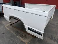 Chevrolet  - 99-06 Chevy Silverado/ GMC Sierra White 6.5ft Short Bed - Image 4