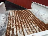 Ford  - Used 80-86 Ford F-150/F-250/F-350 Dual Tank 6.5ft White Short Bed - Image 5