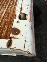 Ford  - Used 80-86 Ford F-150/F-250/F-350 Dual Tank 6.5ft White Short Bed - Image 6