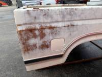 Ford  - Used 80-86 Ford F-150/F-250/F-350 Dual Tank 6.5ft White Short Bed - Image 8