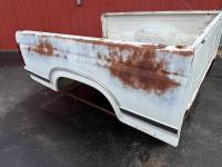 Ford  - Used 80-86 Ford F-150/F-250/F-350 Dual Tank 6.5ft White Short Bed - Image 30