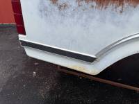 Ford  - Used 80-86 Ford F-150/F-250/F-350 Dual Tank 6.5ft White Short Bed - Image 37