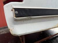 Ford  - Used 80-86 Ford F-150/F-250/F-350 Dual Tank 6.5ft White Short Bed - Image 54