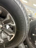 88-25 GMC SIERRA 1500 6 LUG  Charcoal Inlay w/Machined face Aluminum Wheels with 265/65/R18 Michelin Primacy - Image 5