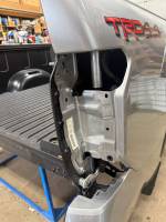 Toyota  - 22-25 Toyota Tundra 5.5 ft Silver Short Truck Bed - Image 13