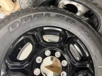 05-25 Ford F-250/F-350 Super Duty 8 Lug 18" Black Aluminum Wheels and Bridgestone Dueler A-T LT275/70/18 - Image 3