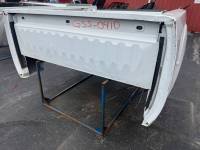 Chevrolet  - 07-13 Chevy Silverado White 6.5ft Short Bed - Image 4