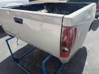 Chevrolet  - 04-12 Chevy Colorado Pewter 5ft Crew Cab Short Truck Bed - Image 22