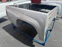 Chevrolet  - 04-12 Chevy Colorado Pewter 5ft Crew Cab Short Truck Bed - Image 24