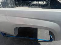 Chevrolet  - 04-12 Chevy Colorado Pewter 5ft Crew Cab Short Truck Bed - Image 45