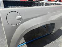 Chevrolet  - 04-12 Chevy Colorado Pewter 5ft Crew Cab Short Truck Bed - Image 46