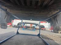 Toyota  - Used 05-15 Toyota Tacoma Access Cab 6ft Silver Short Bed - Image 62