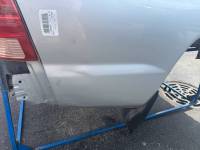 Toyota  - Used 05-15 Toyota Tacoma Access Cab 6ft Silver Short Bed - Image 36