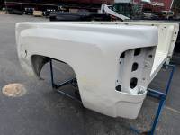 07-13 Chevy Silverado Pearl White 6.5ft Short Bed