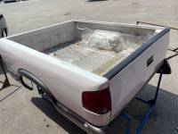 94-03 Chevy S-10/GMC Sonoma White 6ft Short Truck Bed