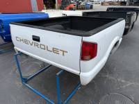Chevrolet  - 94-03 Chevy S-10/GMC Sonoma White 6ft Short Truck Bed - Image 13