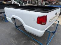Chevrolet  - 94-03 Chevy S-10/GMC Sonoma White 6ft Short Truck Bed - Image 3