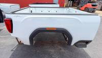 20-C GMC Sierra 2500/3500 6.9ft Pearl White Short Truck Bed Without Tailgate or Taillights - Image 9