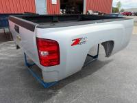 Chevrolet  - 07-13 Chevy Silverado Silver 8ft Long Truck Bed - Image 24