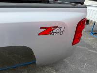 Chevrolet  - 07-13 Chevy Silverado Silver 8ft Long Truck Bed - Image 30