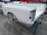 02-08 Dodge Ram 1500/2500/3500 White/Silver 6.4ft Short Truck Bed - Image 3