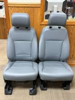 17-26 Ford F250 F350 F450 F550 SD XL & XLT Front Vinyl Bucket Seats Pair