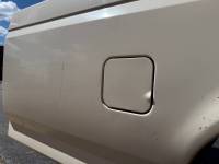 Ford  - Used 87-96 Ford F-150/F-250/F-350 8ft Cream White Dual Tank Long Bed - Image 18