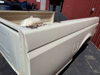 Ford  - Used 87-96 Ford F-150/F-250/F-350 8ft Cream White Dual Tank Long Bed - Image 26