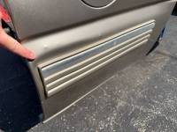 Chevrolet  - 99-06 Chevy Silverado/ GMC Sierra Pewter 6.5ft Short Bed - Image 14