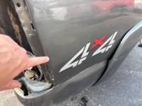 Chevrolet  - 99-06 Chevy Silverado/ GMC Sierra Gray 6.5ft Short Bed - Image 38