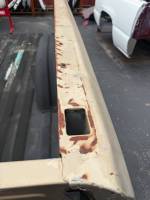 Chevrolet  - 99-06 Chevy Silverado/ GMC Sierra Gold 6.5ft Short Bed - Image 14