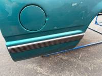 Chevrolet  - Used 88-98 Chevy CK Teal 6.5ft Short Truck Bed - Image 42