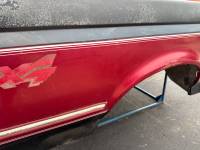 Ford  - Used 87-96 Ford F-150/F-250/F-350 Dual Tank 6.5ft Black & Burgundy Short Bed - Image 34