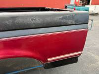 Ford  - Used 87-96 Ford F-150/F-250/F-350 Dual Tank 6.5ft Black & Burgundy Short Bed - Image 38