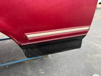 Ford  - Used 87-96 Ford F-150/F-250/F-350 Dual Tank 6.5ft Black & Burgundy Short Bed - Image 39