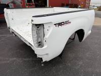 07-13 Toyota Tundra 6.5' White Access Cab Bed