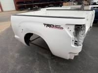 Toyota  - 07-13 Toyota Tundra 6.5' White Access Cab Bed - Image 3